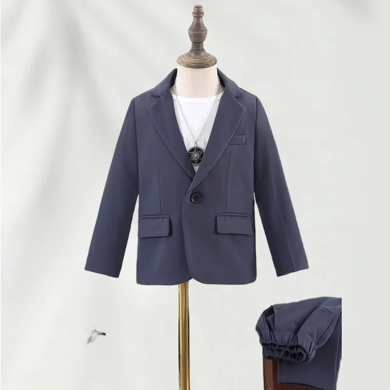 Gentleman Kids 3Pieces Gray Suit Set with Jacket Pants&Necklace Kids Formal Attire for Party Birthday Wedding Daily Wear
Gentleman Kids 3Pieces Gray Suit Set with Jacket Pants&Necklace Kids Formal Attire for Party Birthday Wedding Daily Wear