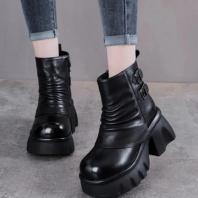 Genuine Leather Boots Women's New Style Fleece Lined Short Boots Top Layer Cowhide Vintage Women's High Top Boots
Genuine Leather Boots Women's New Style Fleece Lined Short Boots Top Layer Cowhide Vintage Women's High Top Boots