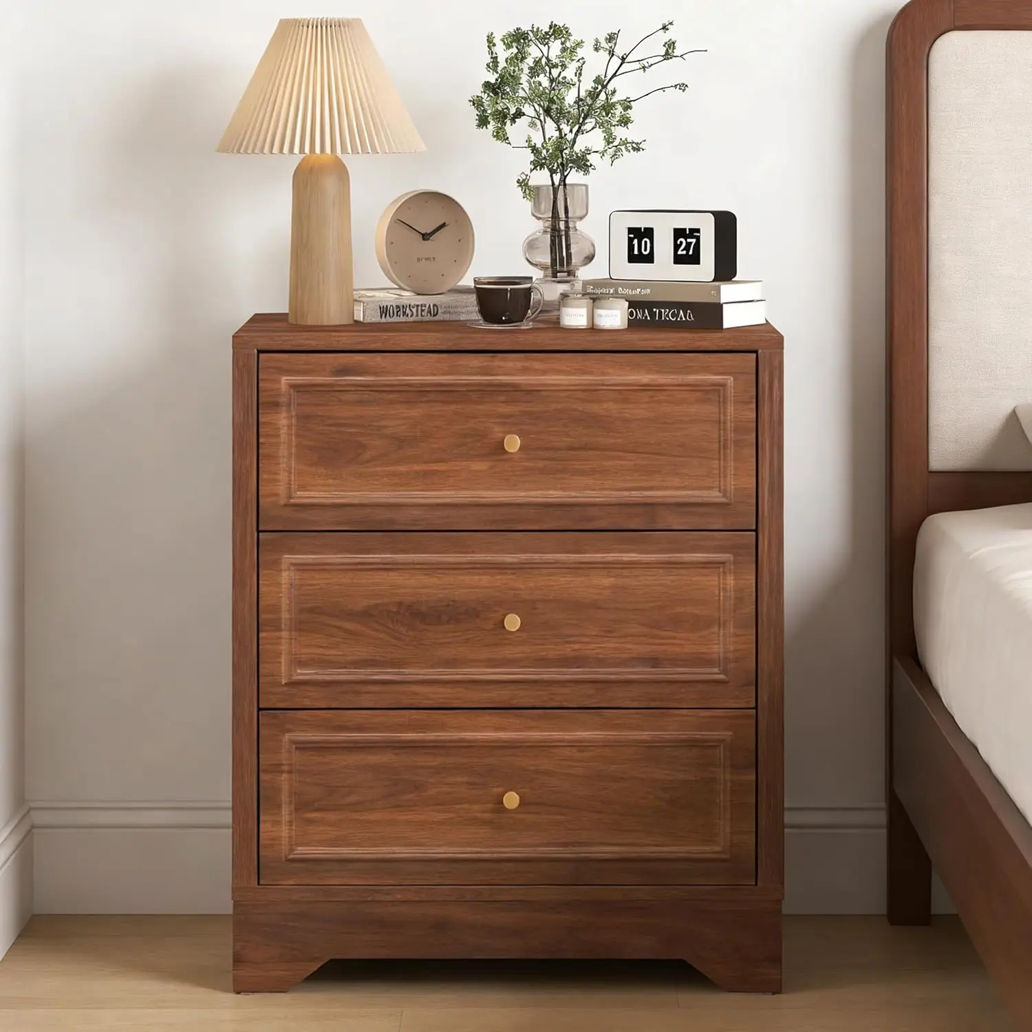 Farmhouse 3-Drawer Nightstand With Carved Sides, Wooden End Table With Stable Base, 23-inch Wide Bedside Table,, Customized
Farmhouse 3-Drawer Nightstand With Carved Sides, Wooden End Table With Stable Base, 23-inch Wide Bedside Table,, Customized