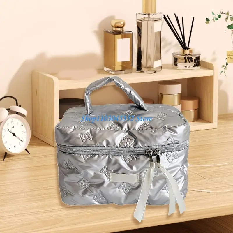 A3PE Fashionable Quilted Makeup Bag With Bows Detail Large Capacity Cosmetic Bags
A3PE Fashionable Quilted Makeup Bag With Bows Detail Large Capacity Cosmetic Bags