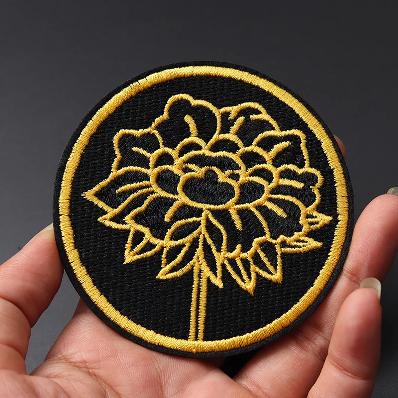 Lotus size: 7.9x7.9cm Cloth Patch Embroidered Applique Sewing Clothes Apparel Accessories Badges Circular
Lotus size: 7.9x7.9cm Cloth Patch Embroidered Applique Sewing Clothes Apparel Accessories Badges Circular