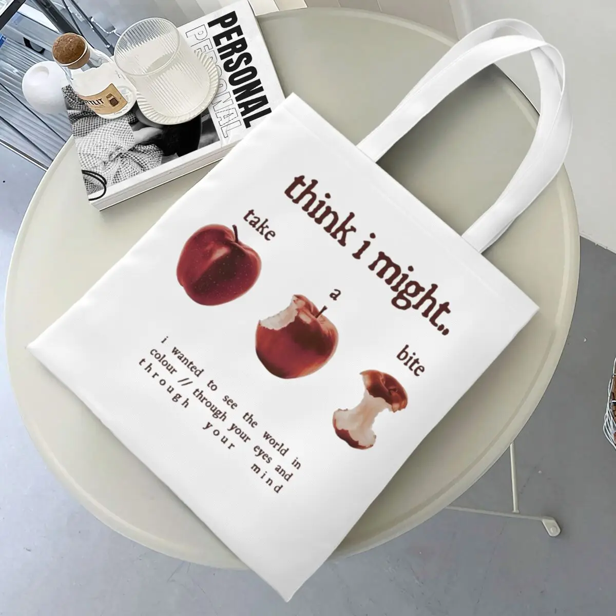 Beabadoobee Take A Bite Холщовая сумка-тоут Сумки на плечо Многоразовые сумки-шоппер для женщин
Beabadoobee Take A Bite Холщовая сумка-тоут Сумки на плечо Многоразовые сумки-шоппер для женщин