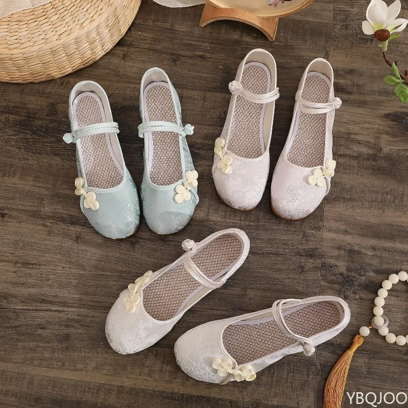 Легкие весенние новые модные универсальные женские туфли на толстом каблуке в стиле ретро с неглубоким горлышком, элегантная минималистичная удобная женская обувь
Легкие весенние новые модные универсальные женские туфли на толстом каблуке в стиле ретро с неглубоким горлышком, элегантная минималистичная удобная женская обувь