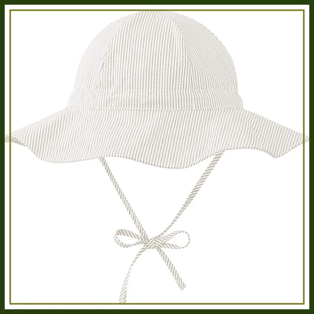 UPF 50+ Baby Sun Hat for Girls Boys 0-4T - Wide Brim Toddler Bucket Hat with Adjustable Strap
UPF 50+ Baby Sun Hat for Girls Boys 0-4T - Wide Brim Toddler Bucket Hat with Adjustable Strap