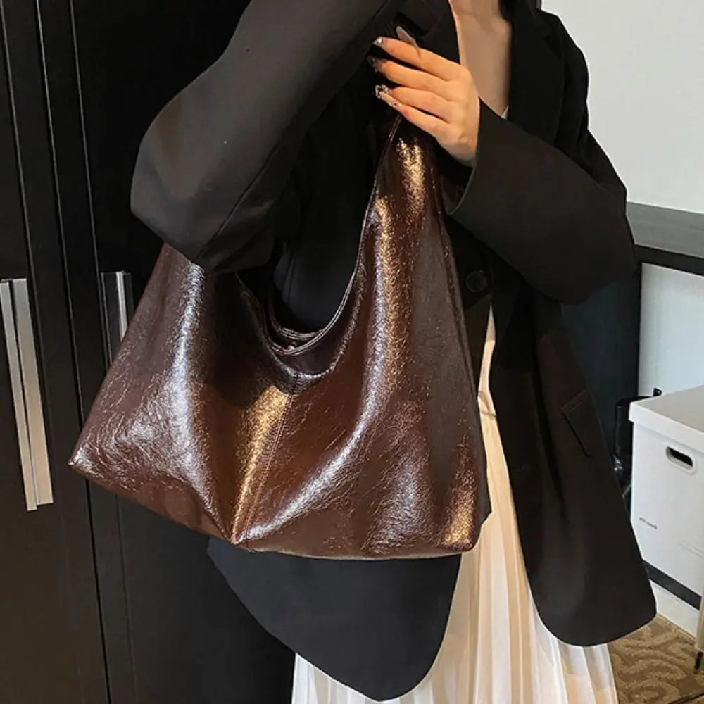 Korean Style Retro PU Tote Bag Solid Color Tote Bag Large Capacity Handbag PU Leather Large Capacity Underarm Packs Women
Korean Style Retro PU Tote Bag Solid Color Tote Bag Large Capacity Handbag PU Leather Large Capacity Underarm Packs Women