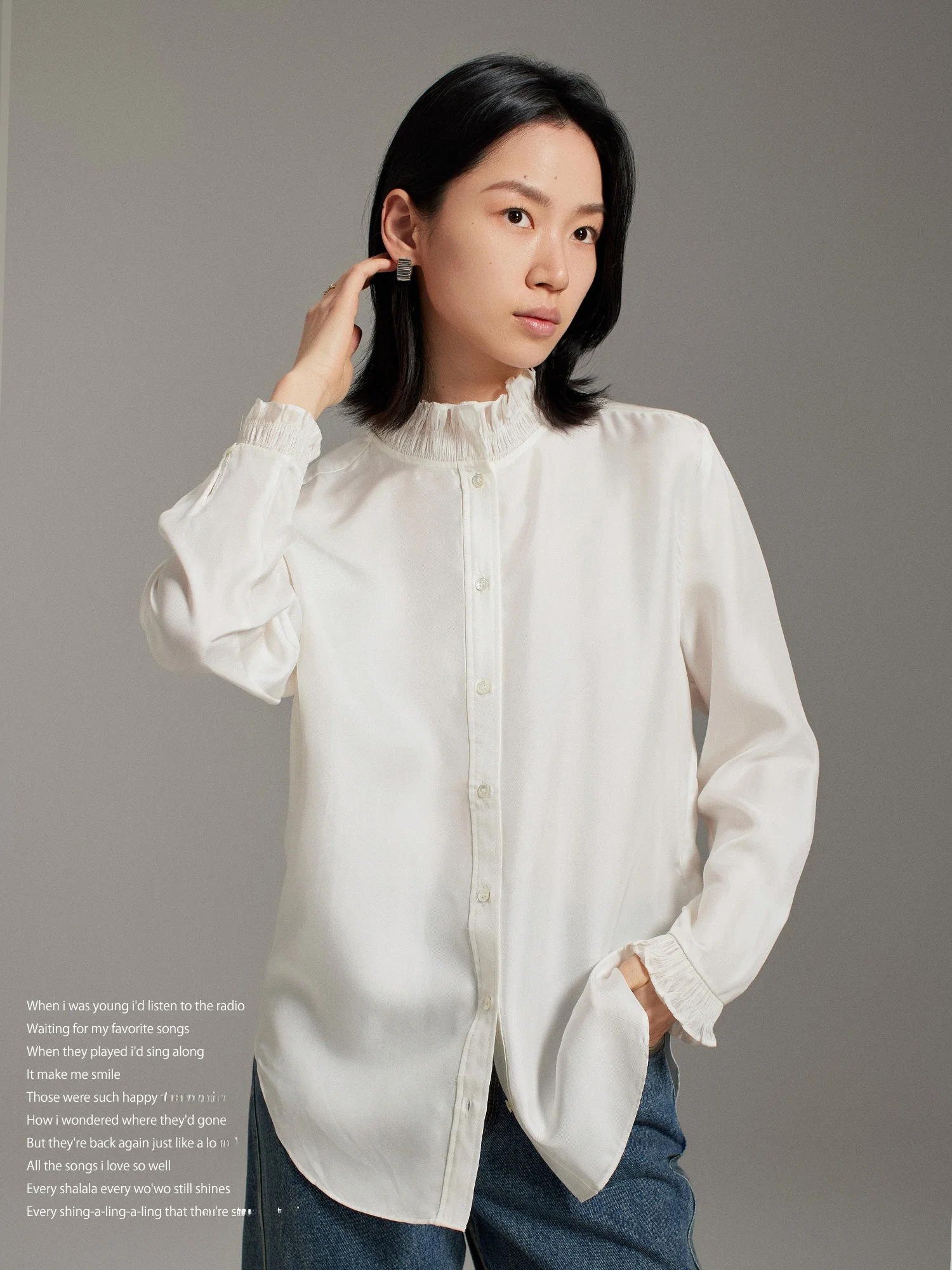 Silk Shirt for Women with Lace Collar Heavy Embroidery Commute Appropriate Loose Fit Long Sleeve Pure Color Shirt
Silk Shirt for Women with Lace Collar Heavy Embroidery Commute Appropriate Loose Fit Long Sleeve Pure Color Shirt