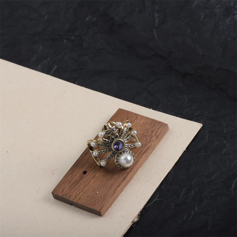 2024 British Brand Selling New S925 Classic Fashion Ring Jewelry Suitable for Party Women To Wear Daily 
2024 British Brand Selling New S925 Classic Fashion Ring Jewelry Suitable for Party Women To Wear Daily