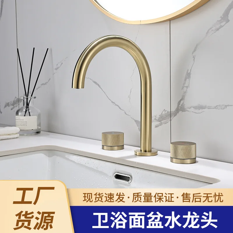 Modern Waterfall Basin Faucet Mounted Tub Filler Chrome Brass Solid Brass Bathtub Faucets with Hand Shower
Modern Waterfall Basin Faucet Mounted Tub Filler Chrome Brass Solid Brass Bathtub Faucets with Hand Shower