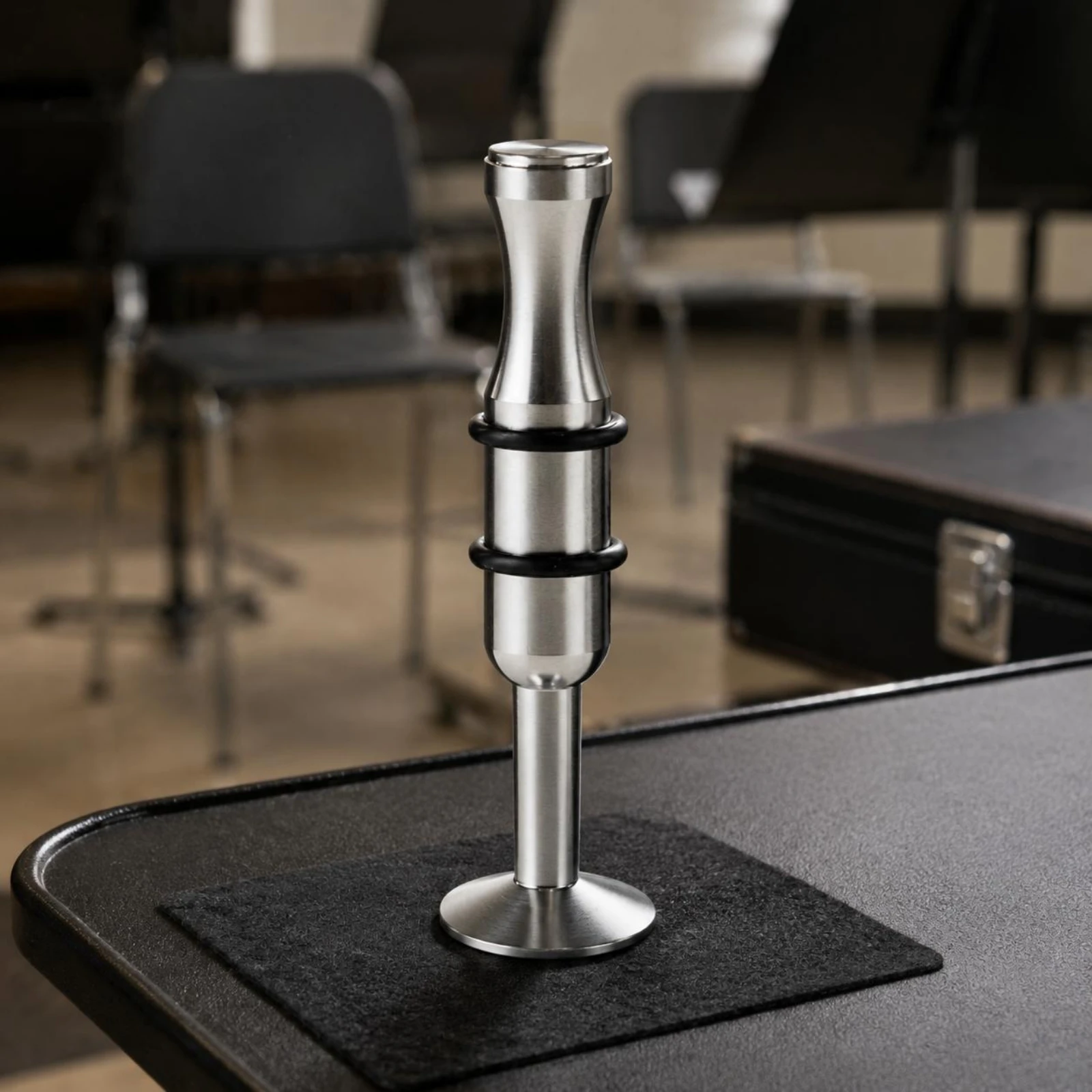Metal Mouthpiece Coach Silver Embouchure Coach Embouchure Training Device Compact Lip Buzzing Tool Flared Shape
Metal Mouthpiece Coach Silver Embouchure Coach Embouchure Training Device Compact Lip Buzzing Tool Flared Shape