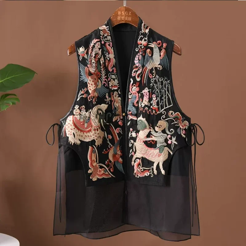 Chinese Summer Women's Casual Outerwear Tank Top with Shoulders
Chinese Summer Women's Casual Outerwear Tank Top with Shoulders