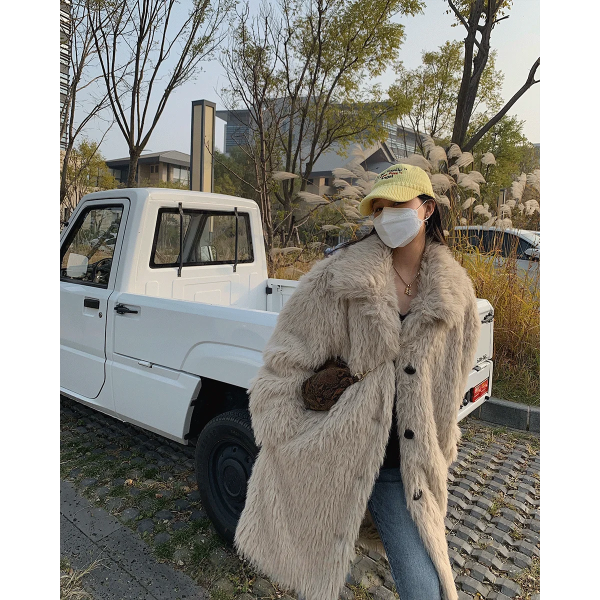 Blue Collection Toscan Sle Single Button Faux Fur Coat Korean Commute Sle Long Sve Regular Length Faion Women's Coat
Blue Collection Toscan Sle Single Button Faux Fur Coat Korean Commute Sle Long Sve Regular Length Faion Women's Coat