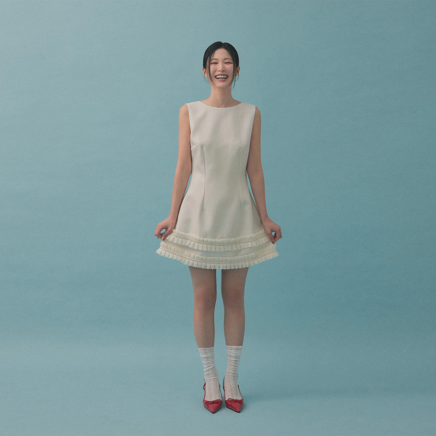 Simple Sleeveless Mini Wedding Dress Short A Line Knee Length Bridal Gown Korean Style Pre-wedding Photo Shoot Bridal Dress
Simple Sleeveless Mini Wedding Dress Short A Line Knee Length Bridal Gown Korean Style Pre-wedding Photo Shoot Bridal Dress