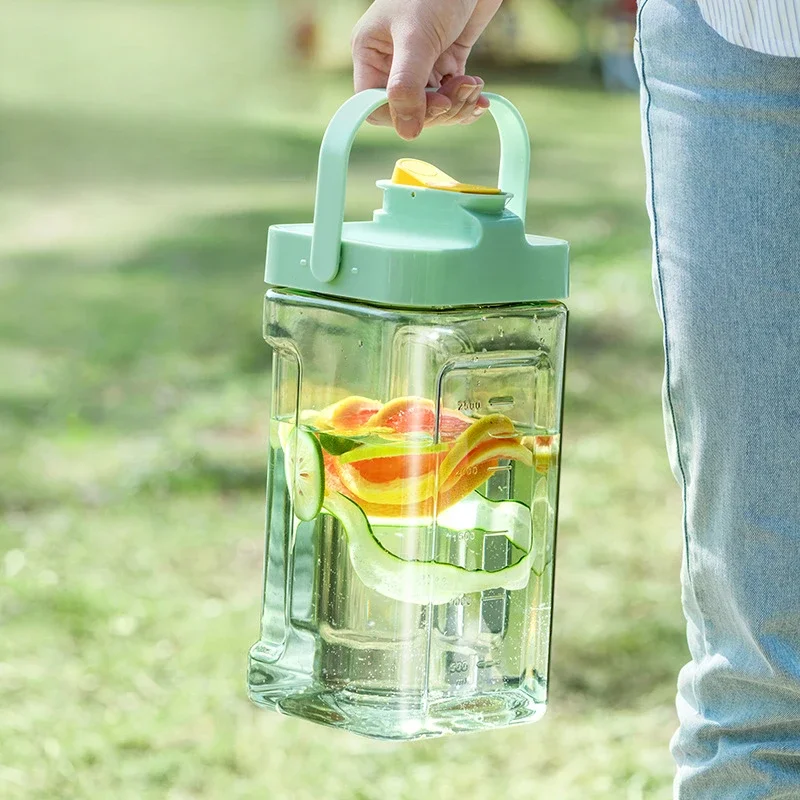 3500ml Outdoor Travel Water Bottle High Capacity Plastic Leakproof Sports Kettle Outdoor Camping Cold Kettle with Faucet
3500ml Outdoor Travel Water Bottle High Capacity Plastic Leakproof Sports Kettle Outdoor Camping Cold Kettle with Faucet