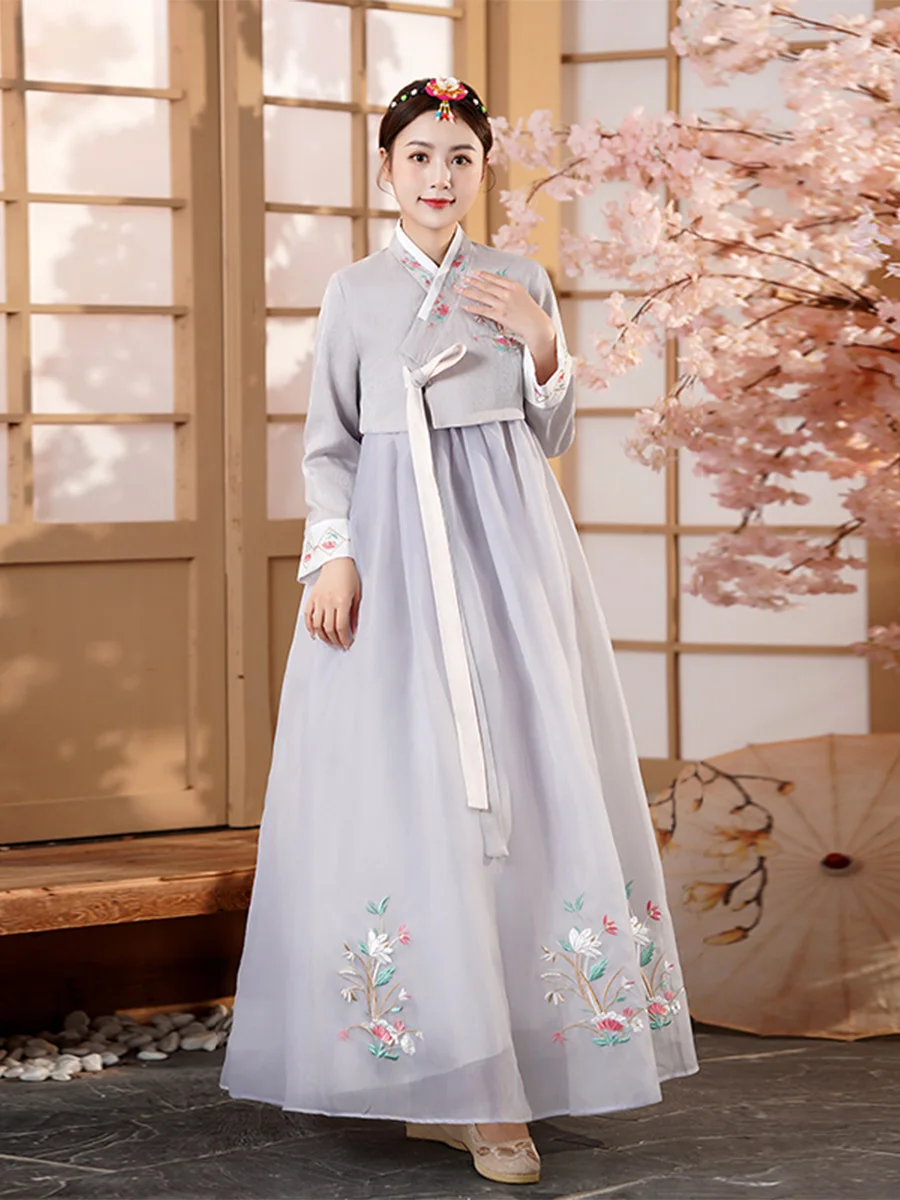 Large Size Korean Sle Women's Performance Costume Stage Daily Fem up Outfit Traditional Korean Ethnic Set Ensemble
Large Size Korean Sle Women's Performance Costume Stage Daily Fem up Outfit Traditional Korean Ethnic Set Ensemble