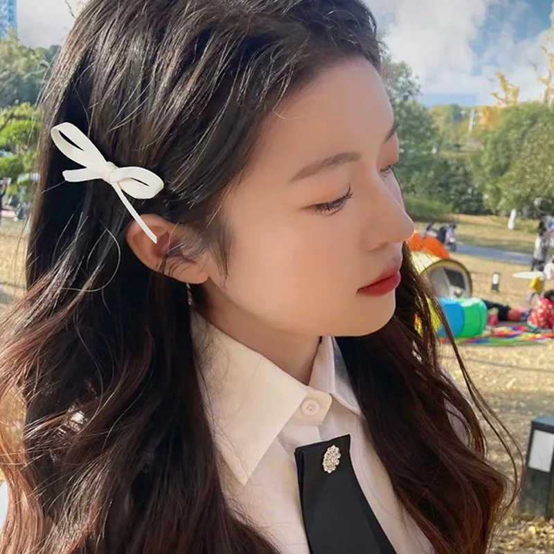 2pcs/bag Sweet Bowknot Hair Side Clips Ballet Style Bow Bangs Hairpin Girls Small Hair Grab Clip Women Headwear Hair Accessories
2pcs/bag Sweet Bowknot Hair Side Clips Ballet Style Bow Bangs Hairpin Girls Small Hair Grab Clip Women Headwear Hair Accessories