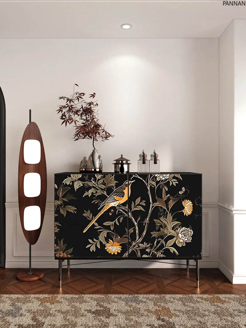 New Chinese solid wood tall wine cabinet, living room dining side cabinet, retro flower and bird painted art bucket cabinet
New Chinese solid wood tall wine cabinet, living room dining side cabinet, retro flower and bird painted art bucket cabinet