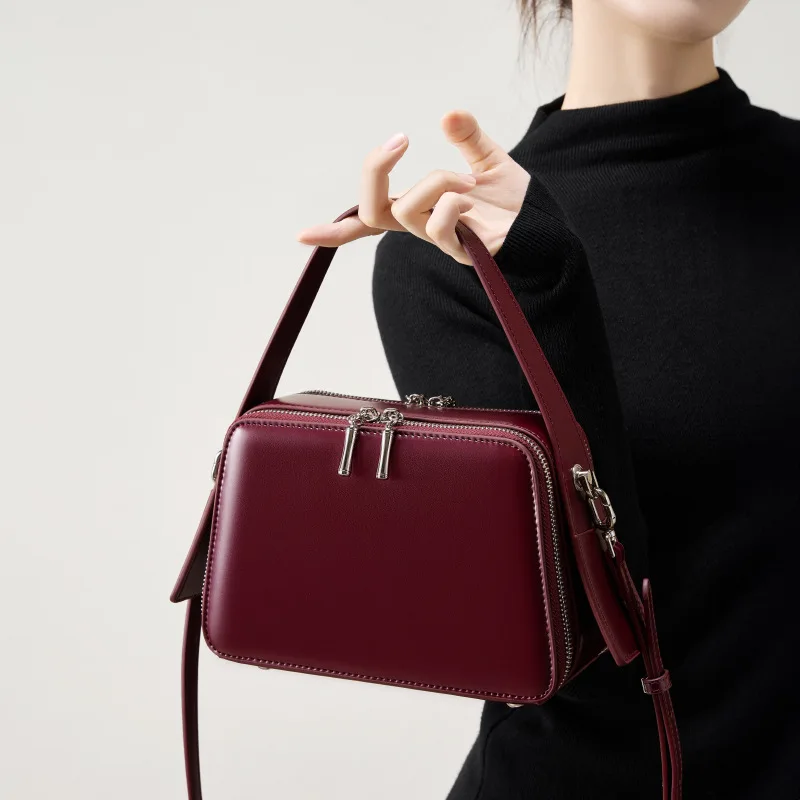 2026 New Women Genuine Leather Square Bag Female Simplicity Solid Color Crossbody Bag Lady Daily Lightweight Commute Handbag
2026 New Women Genuine Leather Square Bag Female Simplicity Solid Color Crossbody Bag Lady Daily Lightweight Commute Handbag