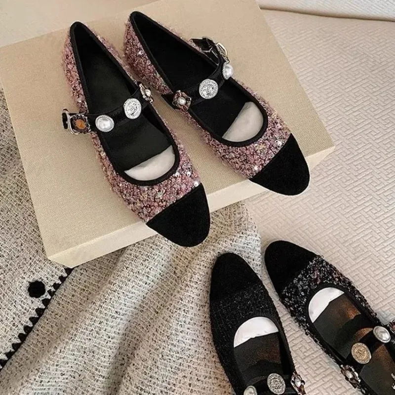 Luxury Bling Cryatal Flats Women Shoes Fashion Shallow Buckle Single Shoes 2025 New Trend Designer Dress Mary Jane Shoes Zapatos
Luxury Bling Cryatal Flats Women Shoes Fashion Shallow Buckle Single Shoes 2025 New Trend Designer Dress Mary Jane Shoes Zapatos