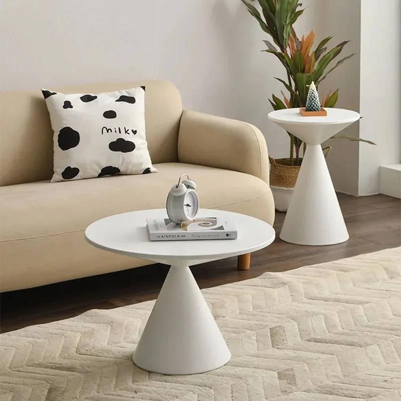 Coffee table living room household small apartment light luxury modern simple Internet celebrity round sofa edge a few
Coffee table living room household small apartment light luxury modern simple Internet celebrity round sofa edge a few