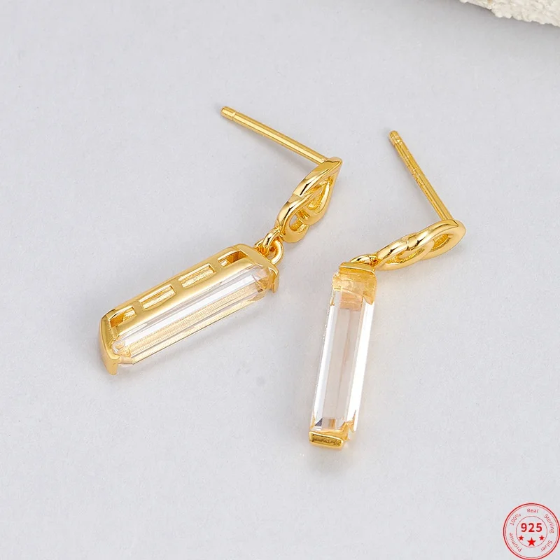 S925 Sterling Silver Stud Earrings for Women Rectangle Geometric Pattern Inlay Rock Crystal Ear Studs Fashion Jewelry Wholesale
S925 Sterling Silver Stud Earrings for Women Rectangle Geometric Pattern Inlay Rock Crystal Ear Studs Fashion Jewelry Wholesale
