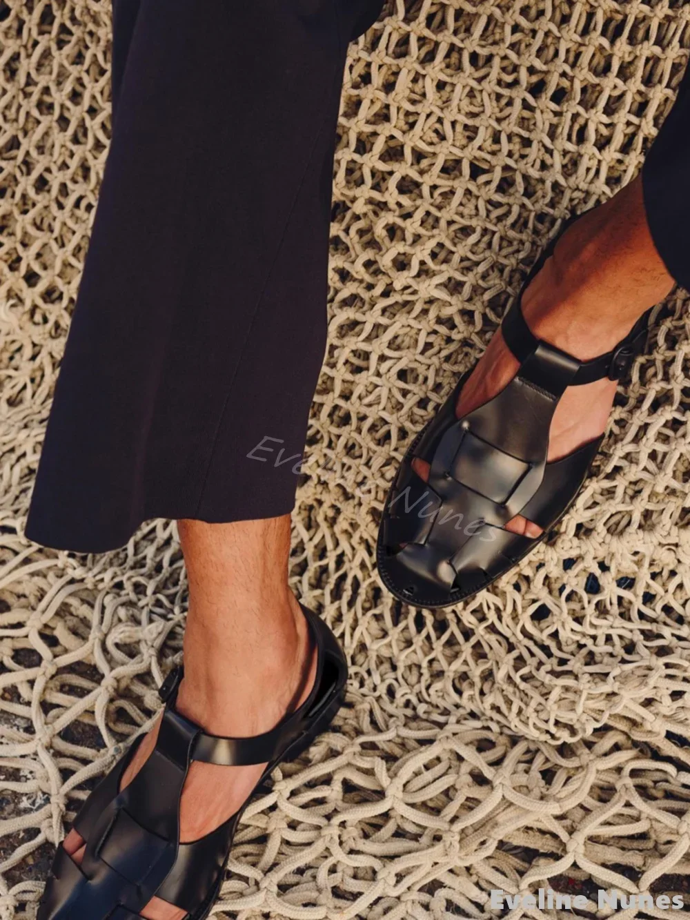 Retro Hand-woven Sandals Women Round Toe Hollow Ankle Strap Belt Buckle Beige Leather Sandals 2025 Summer New Chunky Heel Sandal
Retro Hand-woven Sandals Women Round Toe Hollow Ankle Strap Belt Buckle Beige Leather Sandals 2025 Summer New Chunky Heel Sandal