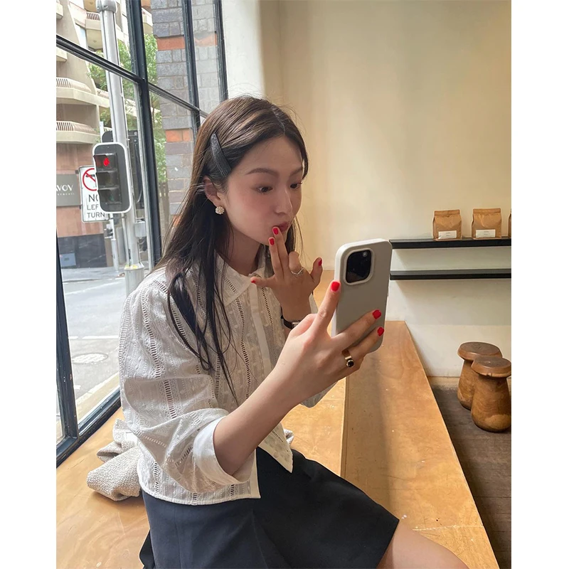 MICOAT Ele Gentlewoman's irt Women's Hollow out Embroidered Tie Ne Long Sve ort Straight French Sle Bubble Sve
MICOAT Ele Gentlewoman's irt Women's Hollow out Embroidered Tie Ne Long Sve ort Straight French Sle Bubble Sve