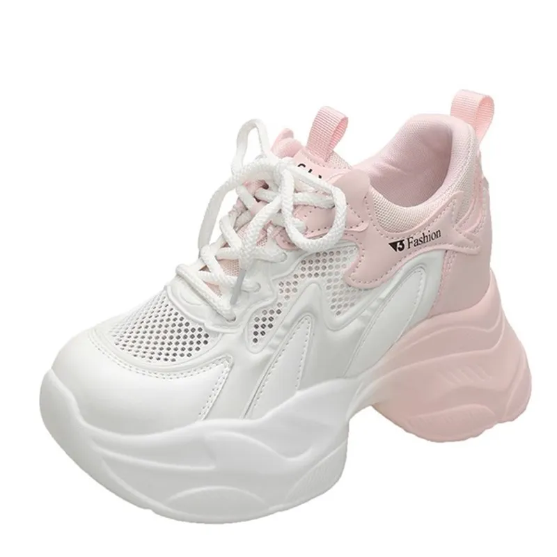 Модные сетчатые дышащие женские кроссовки на танкетке с цветочной вышивкой и платформой, удобные туфли на высоком каблуке со шнуровкой, увеличивающие рост
Модные сетчатые дышащие женские кроссовки на танкетке с цветочной вышивкой и платформой, удобные туфли на высоком каблуке со шнуровкой, увеличивающие рост