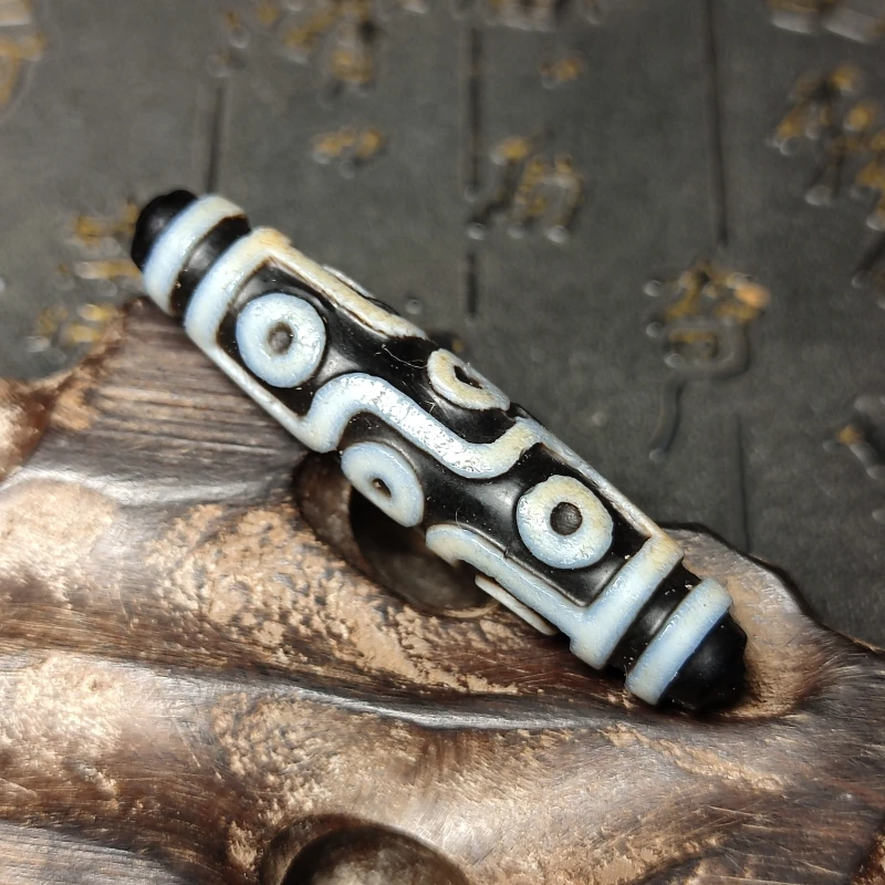 Etched Agate Stone Tibetan 9 Eyes Totem Black&White Agate Dzi Beads Men&Momen Amulet Jewelry Necklace Pendant Free Shipping
Etched Agate Stone Tibetan 9 Eyes Totem Black&White Agate Dzi Beads Men&Momen Amulet Jewelry Necklace Pendant Free Shipping