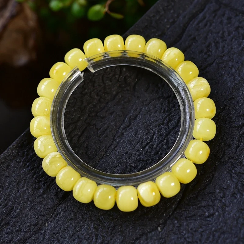 Natural Russian Material Wax Single Circle Bracelet Chicken Fat Yellow Floating White Flower Honey 9mm
Natural Russian Material Wax Single Circle Bracelet Chicken Fat Yellow Floating White Flower Honey 9mm