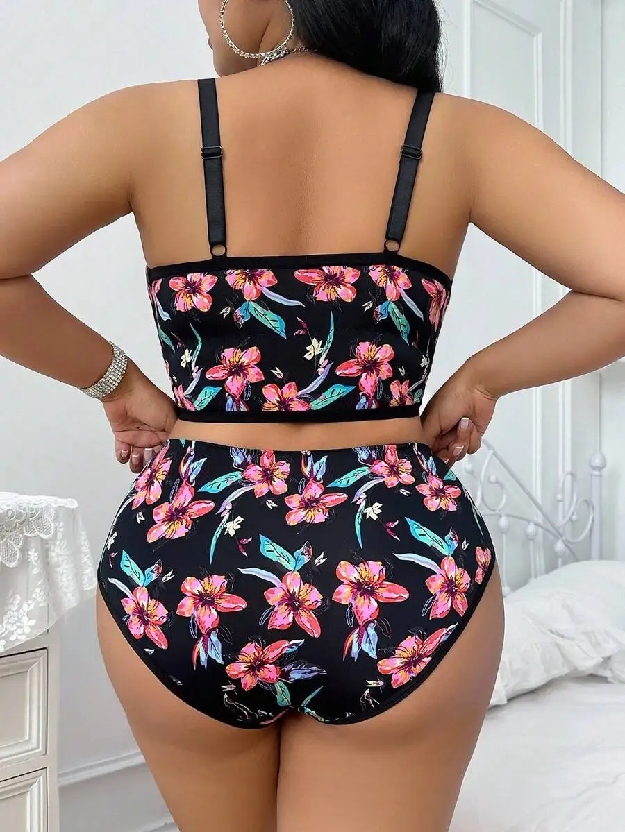 Plus Size Floral Print Wireless Bra And Brief Set
Plus Size Floral Print Wireless Bra And Brief Set