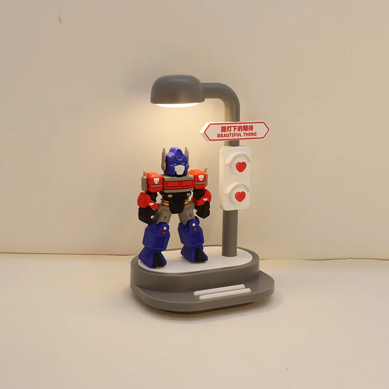 Ночник-трансформеры Optimus Pai Pai Light, креативный держатель для мобильного телефона, прикроватный светильник для мальчика, подарки на день рождения, в наличии
Ночник-трансформеры Optimus Pai Pai Light, креативный держатель для мобильного телефона, прикроватный светильник для мальчика, подарки на день рождения, в наличии