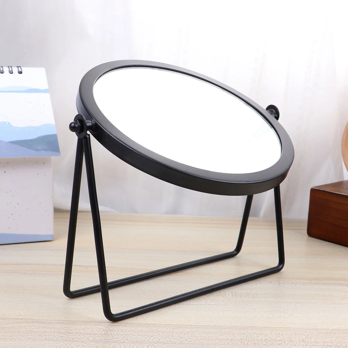 1PC Single Side Mirror Round Makeup Mirror Bedroom Desktop Mirror for Girls Women Ladies Black
1PC Single Side Mirror Round Makeup Mirror Bedroom Desktop Mirror for Girls Women Ladies Black