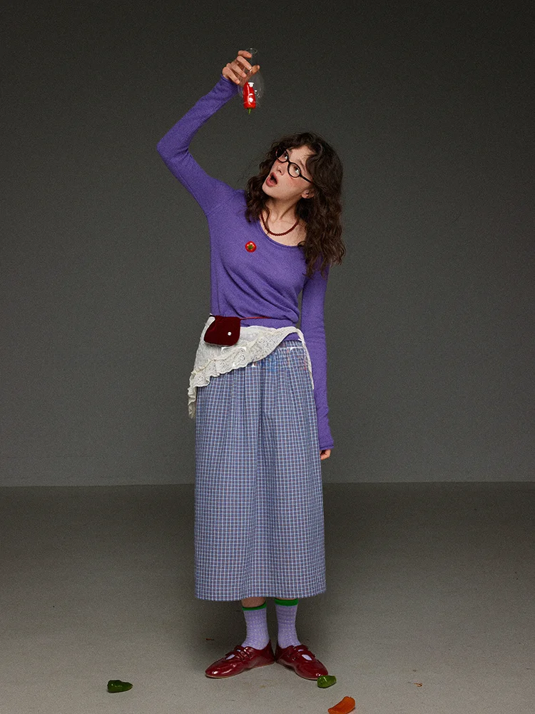 Retro Purple U-Neck Knitwear Women's Spring 2026 Simple High-End Feeling Overhead Top Layered Inner Wear Straight Cut Commute...
Retro Purple U-Neck Knitwear Women's Spring 2026 Simple High-End Feeling Overhead Top Layered Inner Wear Straight Cut Commute...