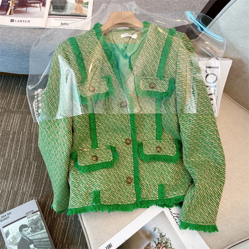Fashionable Warm Green Tweed Coat 2023 Autumn Winter V-Neck Tassel High-Quality Women Woolen Jacket
Fashionable Warm Green Tweed Coat 2023 Autumn Winter V-Neck Tassel High-Quality Women Woolen Jacket