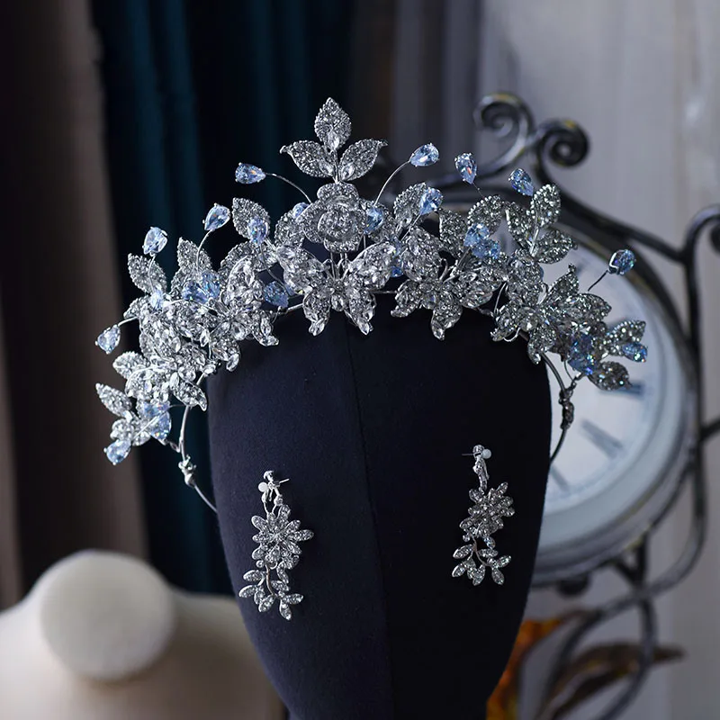 European Zircon Wedding Tiaras Crowns, Crystal Alloy Headpieces, Evening Brides, Hair Accessories, Prom Jewelry
European Zircon Wedding Tiaras Crowns, Crystal Alloy Headpieces, Evening Brides, Hair Accessories, Prom Jewelry
