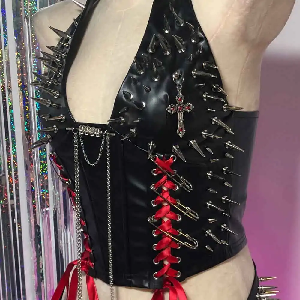 Gothic Tank Y2K TOPS Kawaii Eco Chain DIY Goth Studded Rivet Harajuku Punk Rock 90s Emo E-Girls Teen Hand Made Club Wear Grunge
Gothic Tank Y2K TOPS Kawaii Eco Chain DIY Goth Studded Rivet Harajuku Punk Rock 90s Emo E-Girls Teen Hand Made Club Wear Grunge