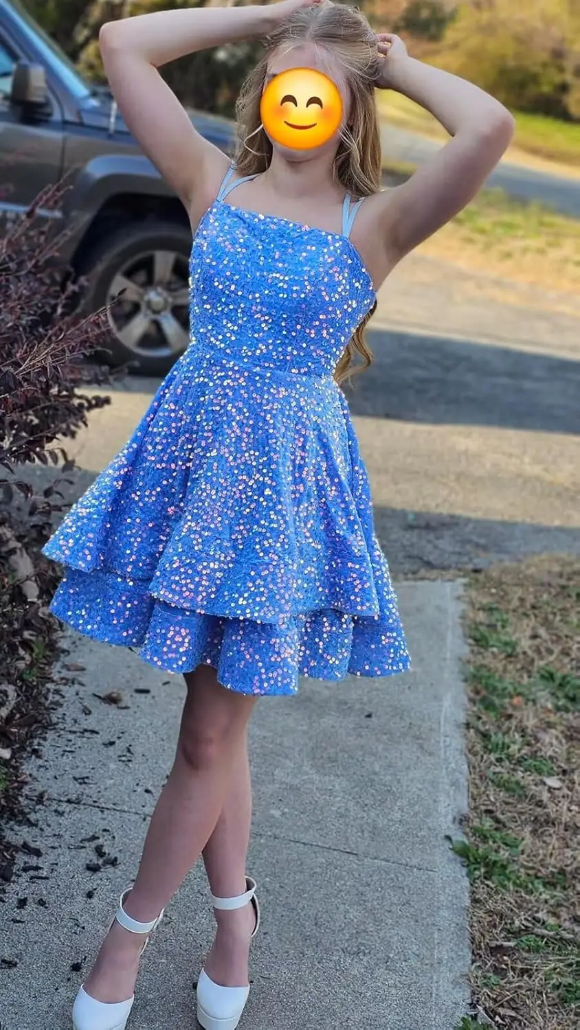 Sexy Sequin Short Square Neck Homecoming Dress for Teen Sparkly Prom Dress Sweet 16 Photo Shoot Cocktail Gowns Graduation Dress
Sexy Sequin Short Square Neck Homecoming Dress for Teen Sparkly Prom Dress Sweet 16 Photo Shoot Cocktail Gowns Graduation Dress