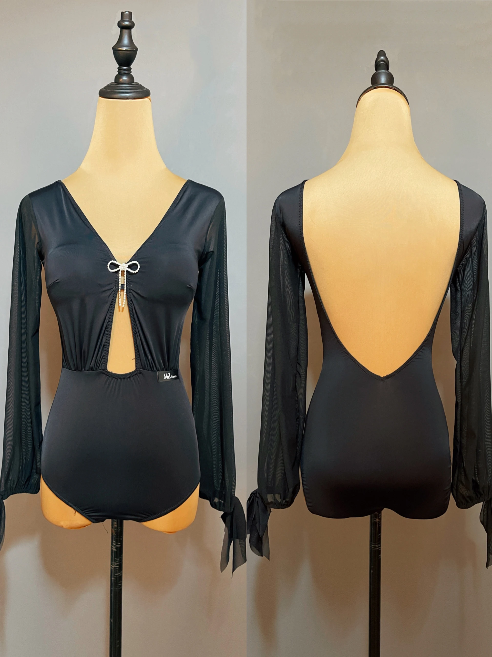 Adult Women Ballroom Dance Clothes Latin Dance Tops V Neck Mesh Long Sleeves Black Jumpsuit Sexy Backless Practice Wear JL5608
Adult Women Ballroom Dance Clothes Latin Dance Tops V Neck Mesh Long Sleeves Black Jumpsuit Sexy Backless Practice Wear JL5608