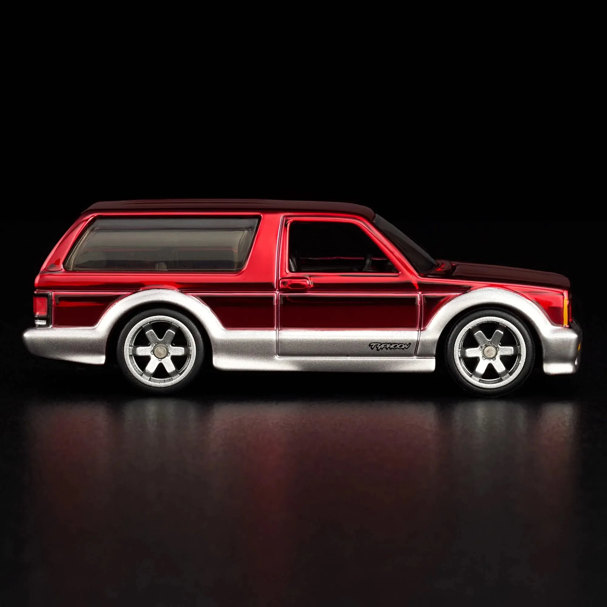 Hot Wheels Car RLC 1992 GMC Typhoon RED 1/64 Metal Die-cast Model Toy JCP13
Hot Wheels Car RLC 1992 GMC Typhoon RED 1/64 Metal Die-cast Model Toy JCP13