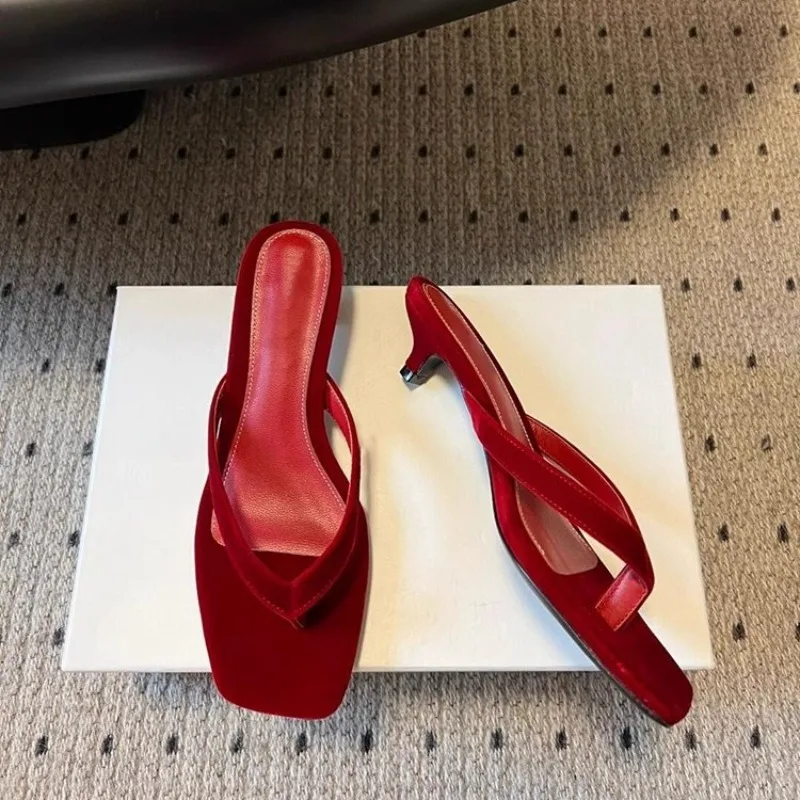 Summer New Women Shoes French Style Romance Casual Shoes for Woman Exquisite High Heeled Flip Flops Designer Shoes Zapatos Mujer
Summer New Women Shoes French Style Romance Casual Shoes for Woman Exquisite High Heeled Flip Flops Designer Shoes Zapatos Mujer