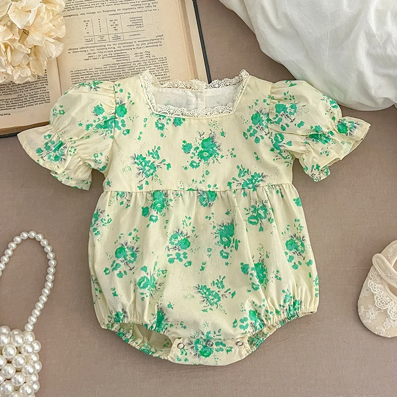 2024 New Summer Newborn Baby Girl Romper Short Sleeved Cotton Floral Printing Infant Baby Girls Jumpsuit 0-24M Baby Clothes
2024 New Summer Newborn Baby Girl Romper Short Sleeved Cotton Floral Printing Infant Baby Girls Jumpsuit 0-24M Baby Clothes