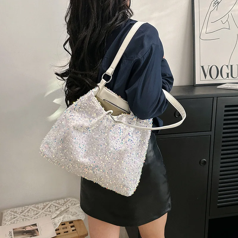Soft Glossy Tote Bags for Women Fashionable Underarm Bag Women Shoulder Bag Shopping Bag Designer Bags Bolsos De Mujer сумка Sac
Soft Glossy Tote Bags for Women Fashionable Underarm Bag Women Shoulder Bag Shopping Bag Designer Bags Bolsos De Mujer сумка Sac