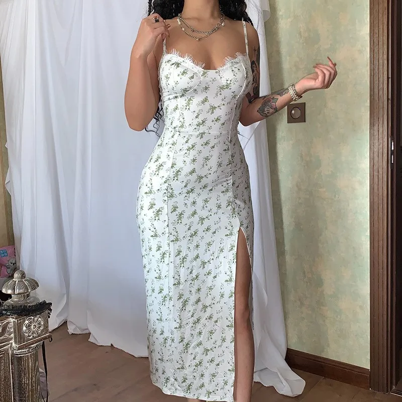 Bohemian Fashion Printed Women's Sling Dress Elegant Lace Patchwork Design Mid Length Dresses Ladies Summer Sexy Slit Vestidos
Bohemian Fashion Printed Women's Sling Dress Elegant Lace Patchwork Design Mid Length Dresses Ladies Summer Sexy Slit Vestidos