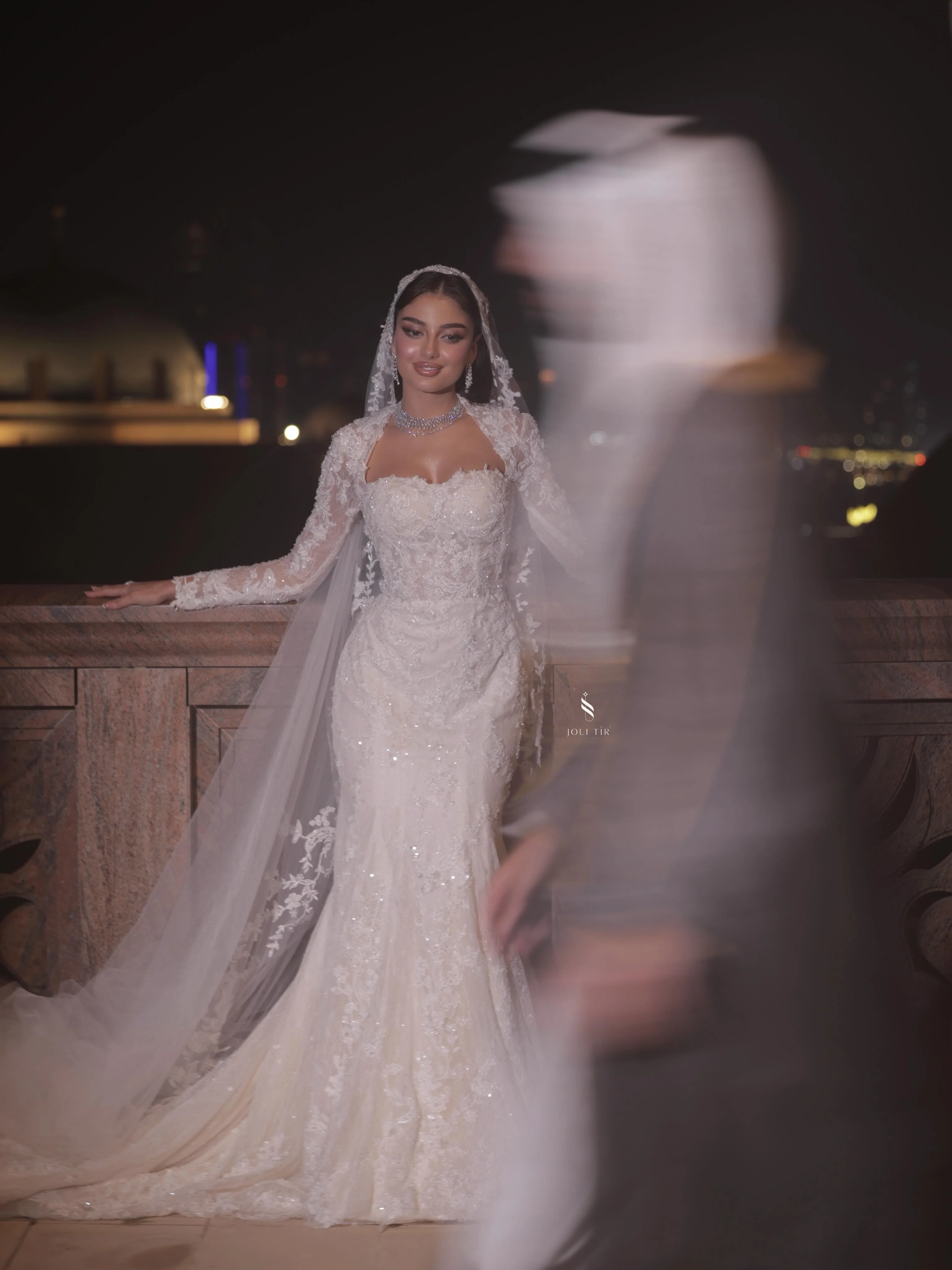Dubai Arabic Luxury Mermaid Wedding Dress Sweetheart Lace Sleeve Bolero Jacket Sparkly Floral Bridal Vestido De Novia Customized
Dubai Arabic Luxury Mermaid Wedding Dress Sweetheart Lace Sleeve Bolero Jacket Sparkly Floral Bridal Vestido De Novia Customized