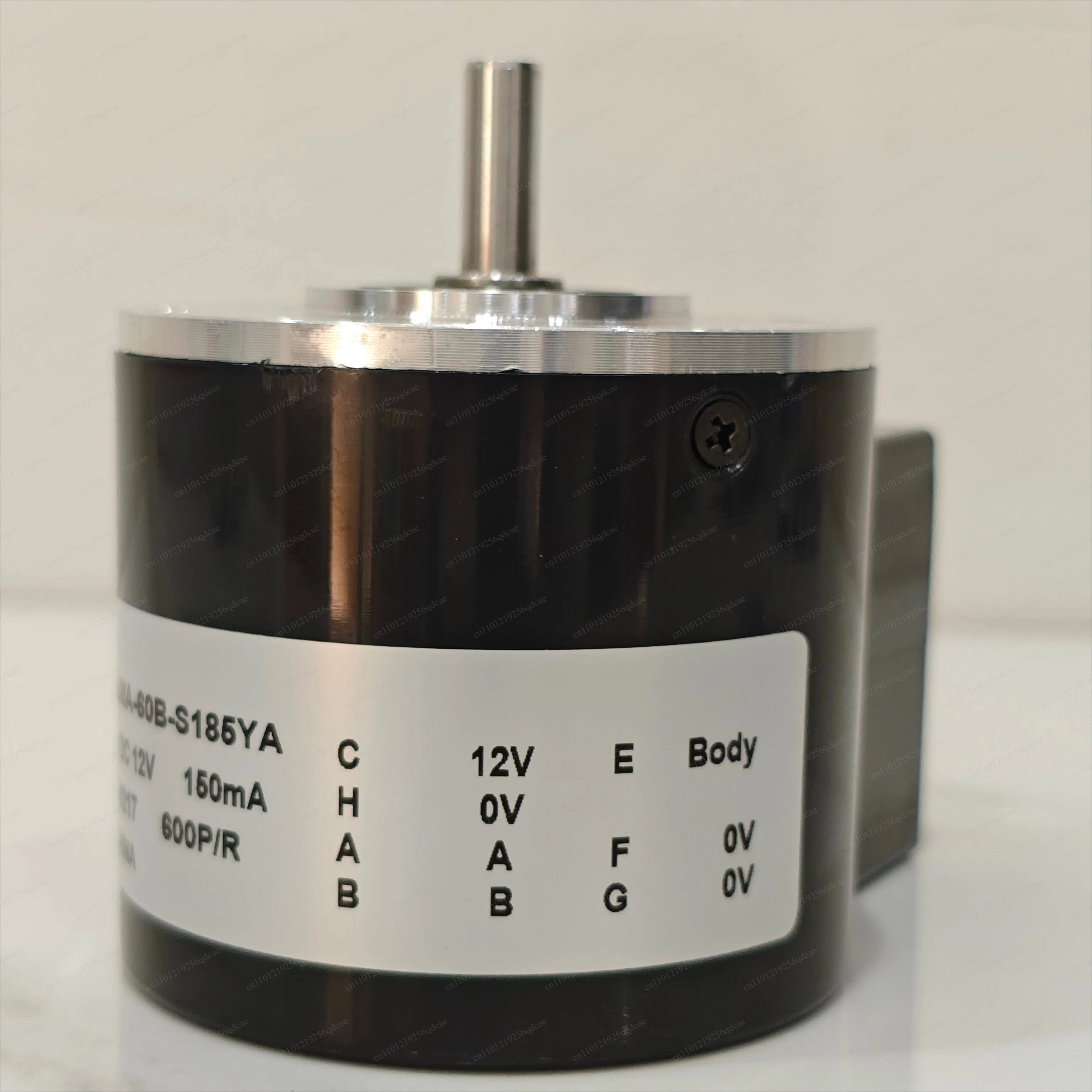 New original genuine encoder LMA-60B-S185YA with plug
New original genuine encoder LMA-60B-S185YA with plug