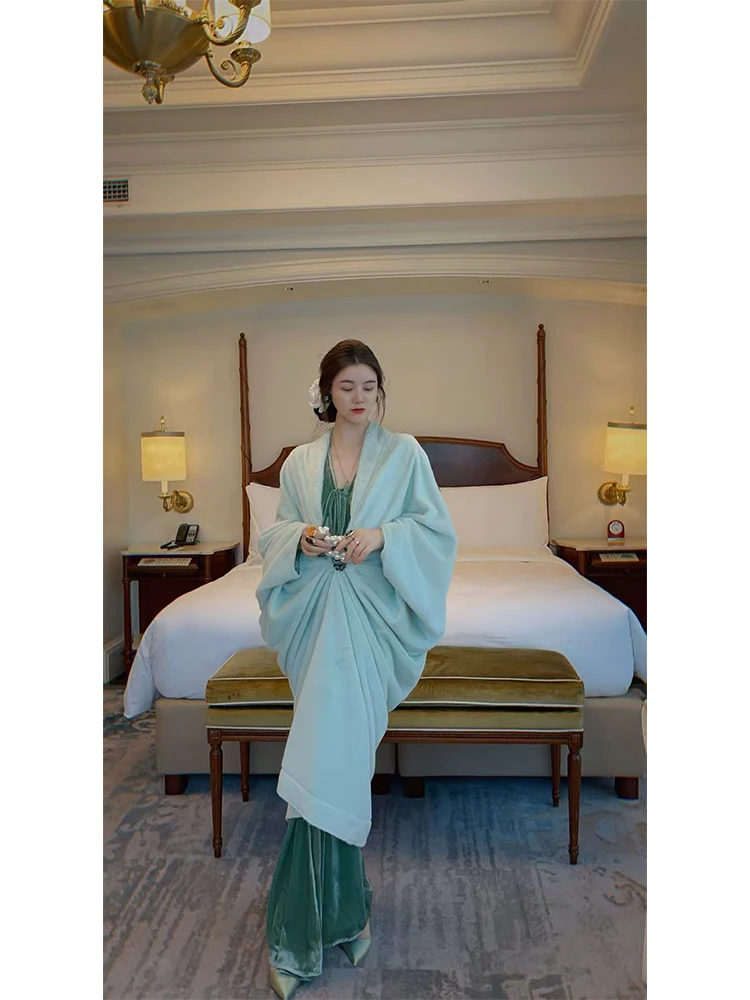 Yan Yan Little Golden Eagle Coat Improved Warring States Robe Eco-friendly Fur Warm Cotton Jaet Commute Sle Loose Fit
Yan Yan Little Golden Eagle Coat Improved Warring States Robe Eco-friendly Fur Warm Cotton Jaet Commute Sle Loose Fit