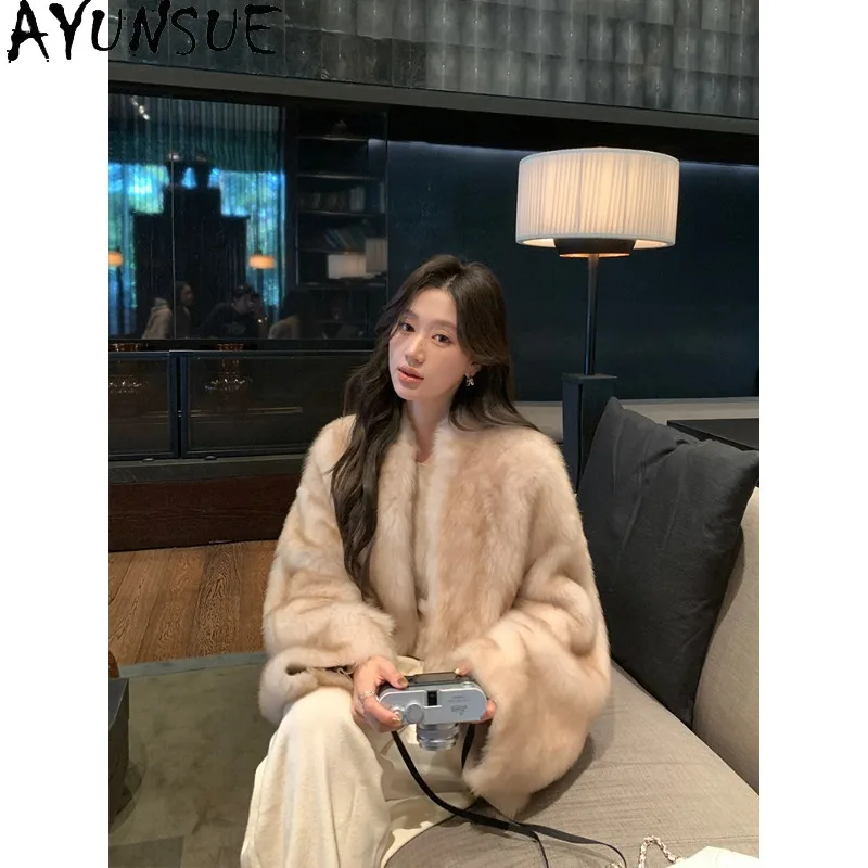 AYUNSUE Tuscan Shearling Coats for Woman Fashion Loose Real Fur Jackets Warm Women Winter Coat High Quality Woman Clothes Casaco
AYUNSUE Tuscan Shearling Coats for Woman Fashion Loose Real Fur Jackets Warm Women Winter Coat High Quality Woman Clothes Casaco
