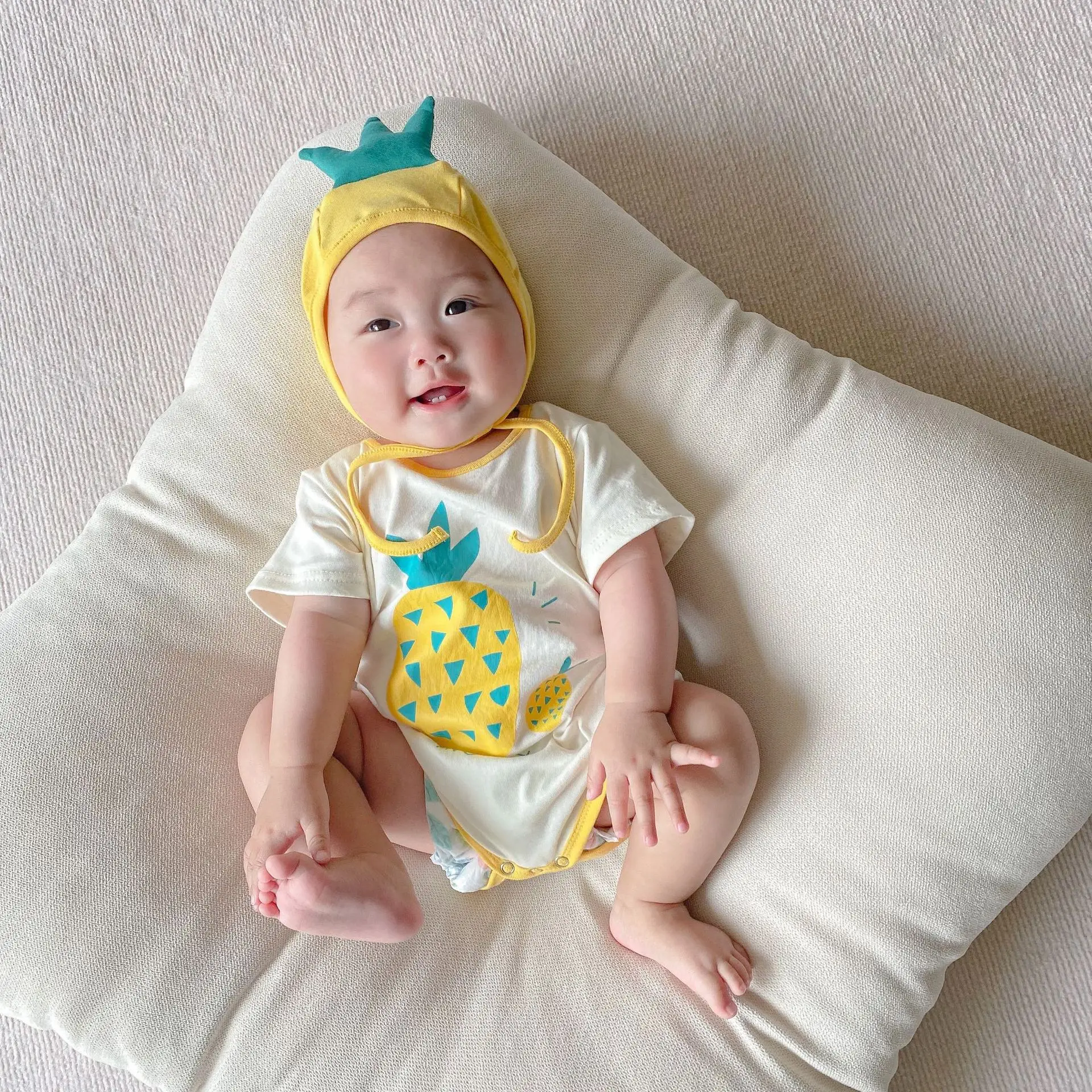 2026 Summer New Baby Jumpsuit Baby Clothes Summer Cute and Comfortable Kids Outwear Rompers Fashion
2026 Summer New Baby Jumpsuit Baby Clothes Summer Cute and Comfortable Kids Outwear Rompers Fashion