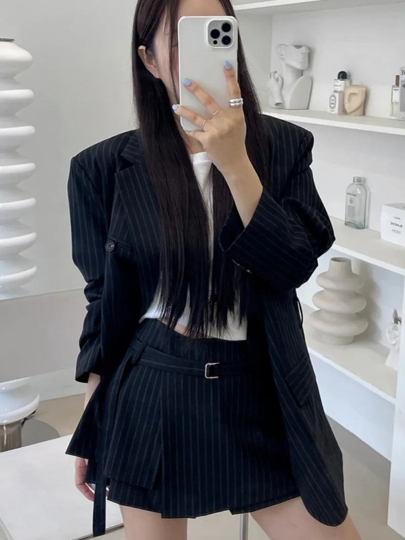Spring Faion Women's High Waist Stripe Suit Jaet And Skirt Set Ele And Versatile Long Sve Workwear Ensemble
Spring Faion Women's High Waist Stripe Suit Jaet And Skirt Set Ele And Versatile Long Sve Workwear Ensemble