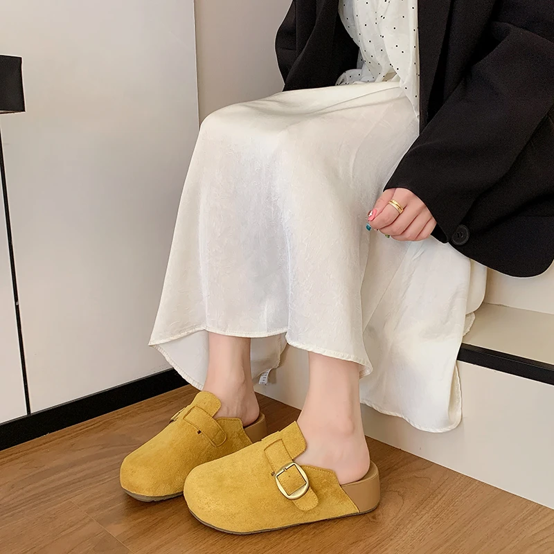 Women's Shoes Women's Closed Toe Slippers Women's Sandals Retro Fashion Garden Clog Slide 2025 New Slipper
Women's Shoes Women's Closed Toe Slippers Women's Sandals Retro Fashion Garden Clog Slide 2025 New Slipper